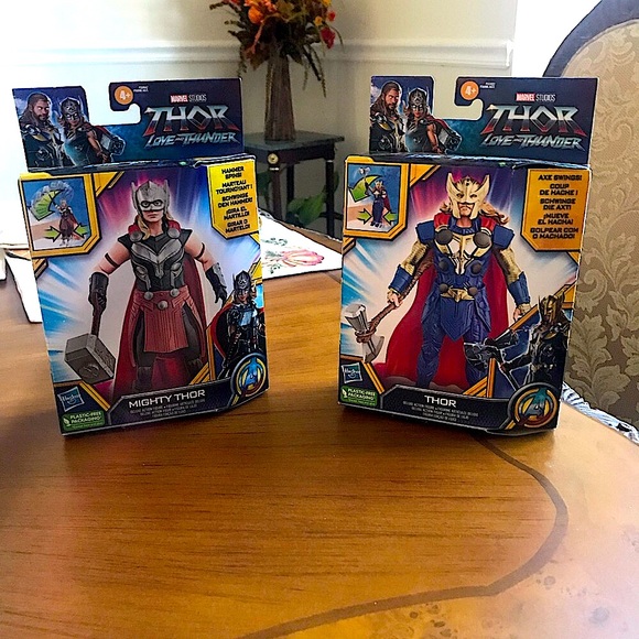 Marvel Studios Thor-Love And Thunder. Mighty-Thor & Thor Deluxe Action Figures. - Picture 1 of 8